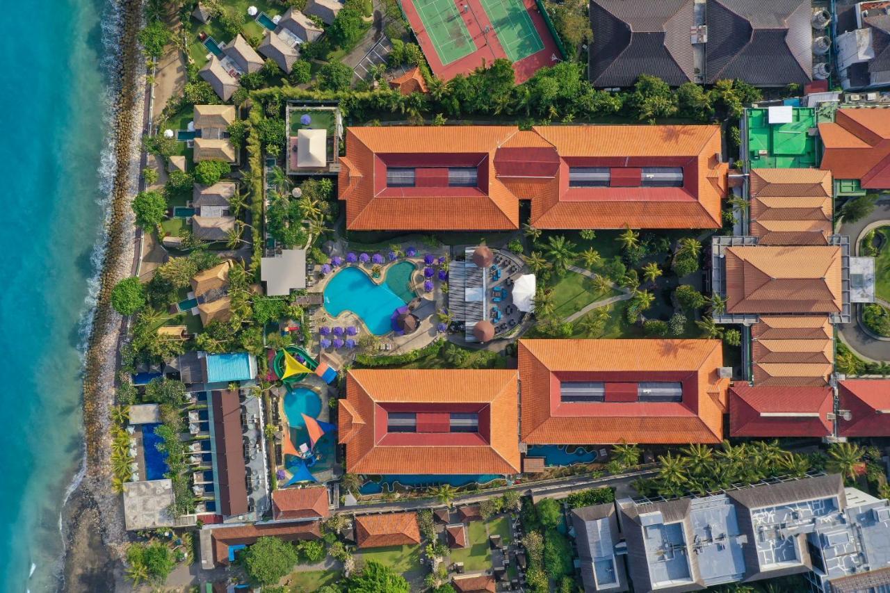 Bali Dynasty Resort Кута Екстер'єр фото Aerial view of the resort