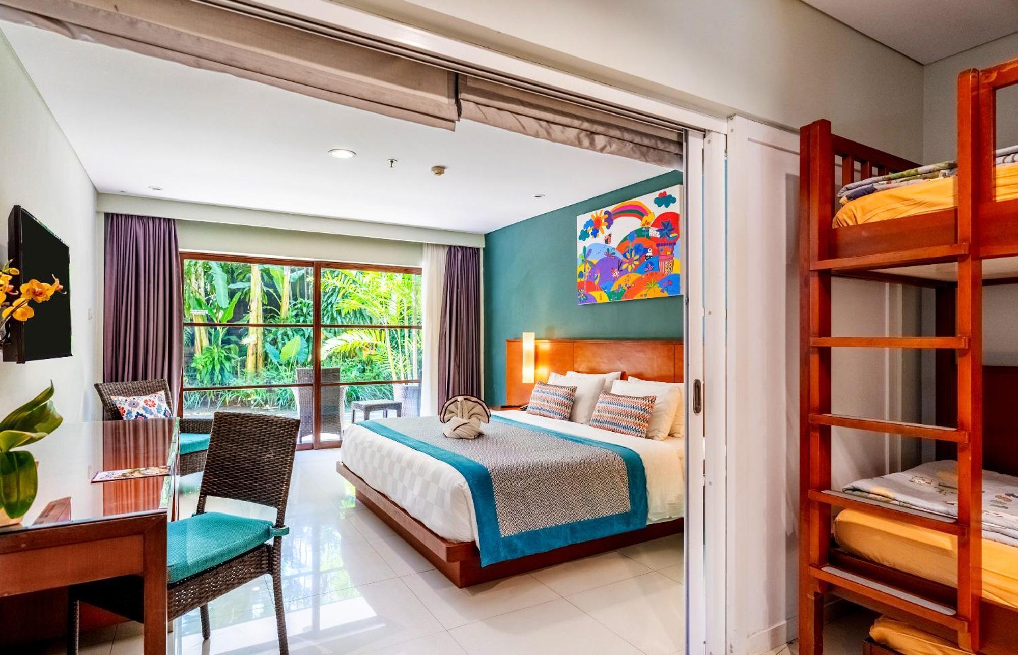 Bali Dynasty Resort Кута Екстер'єр фото Family Suite